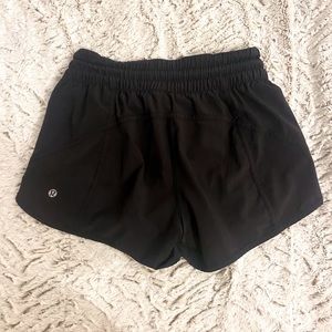 Lululemon tracker shorts